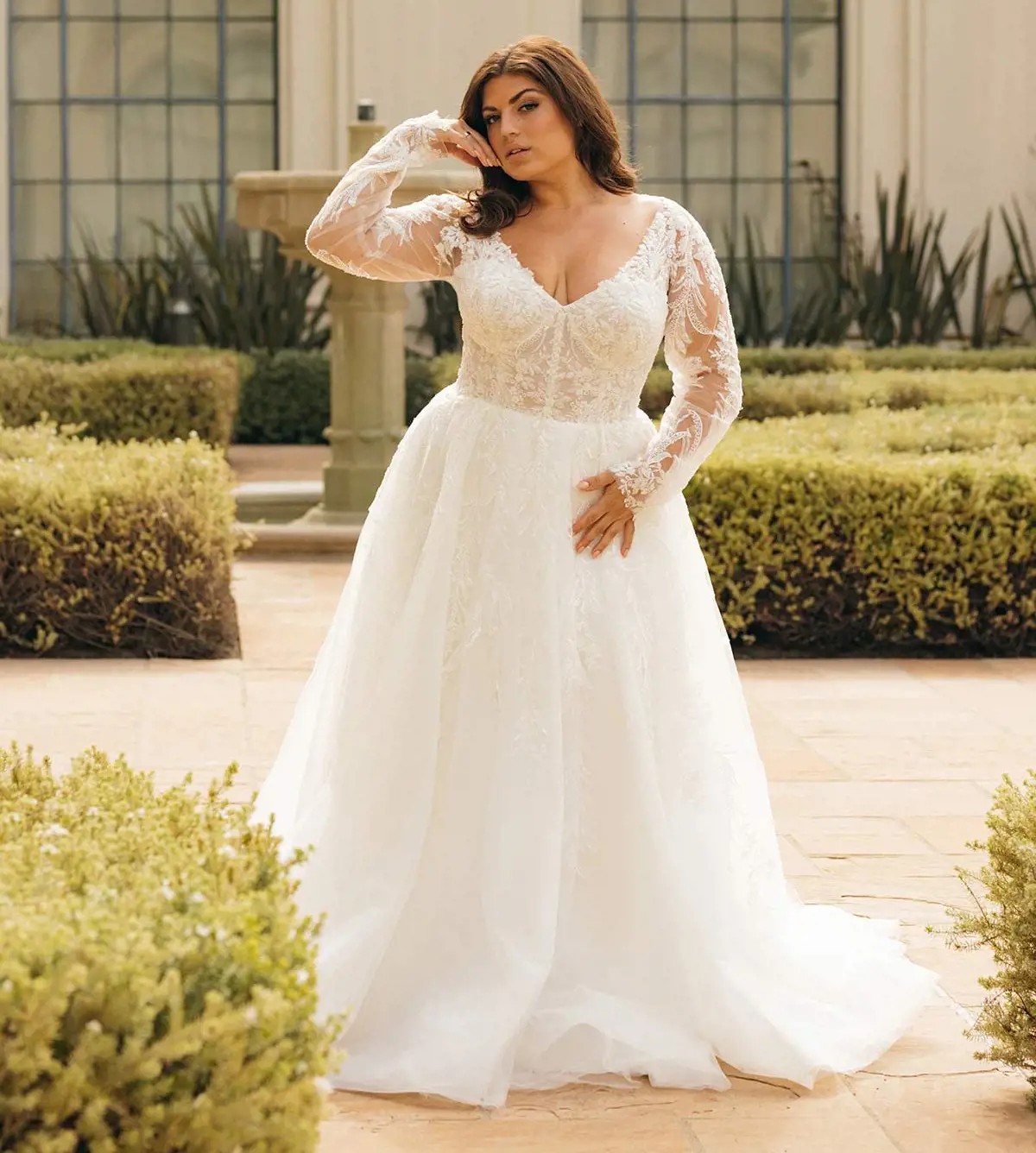 Everybody Everybride Plus Size Trunk Show Main Image