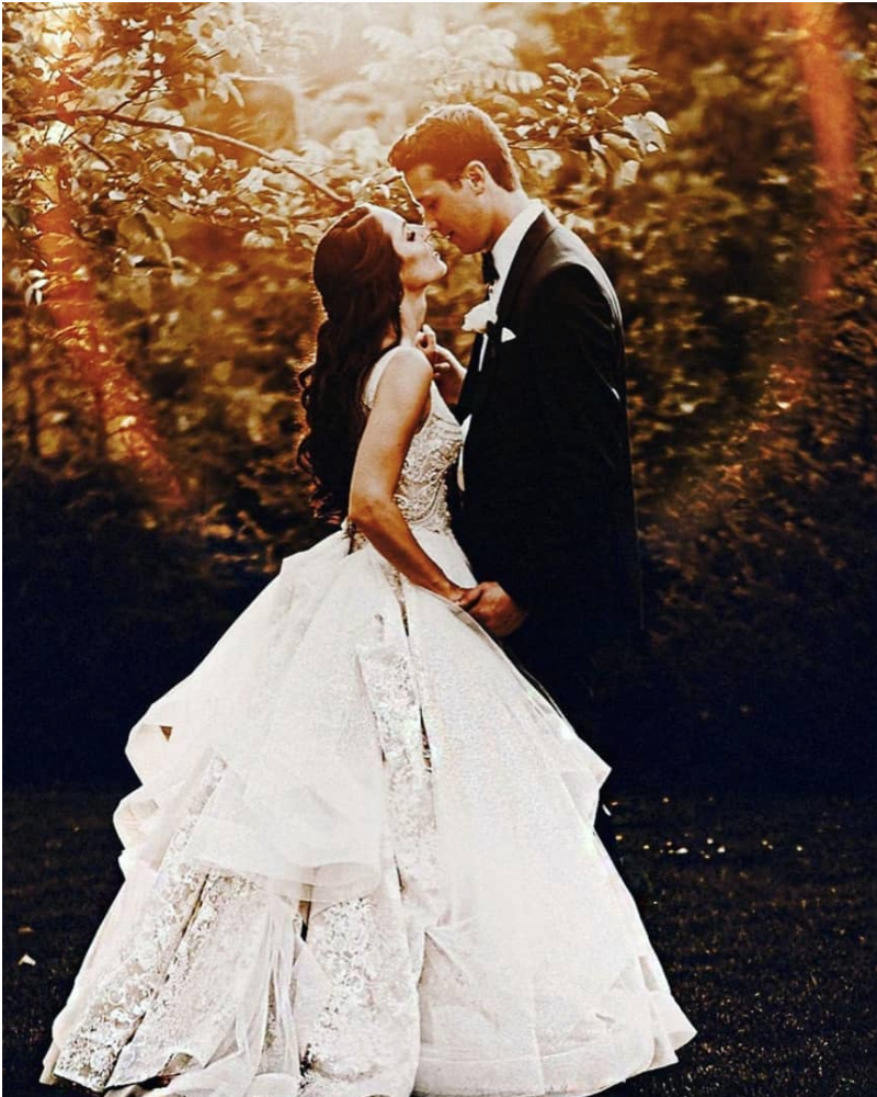 Bride in white Hayley Paige dress