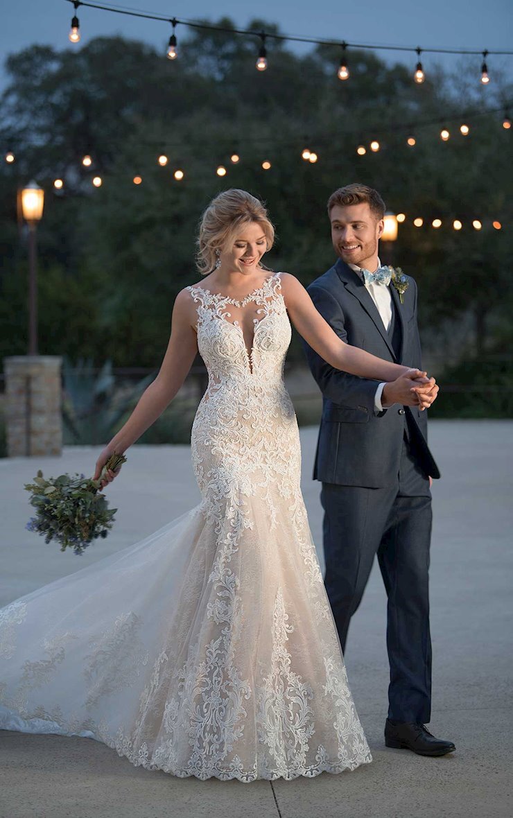 Designer Spotlight: Essense of Australia Image