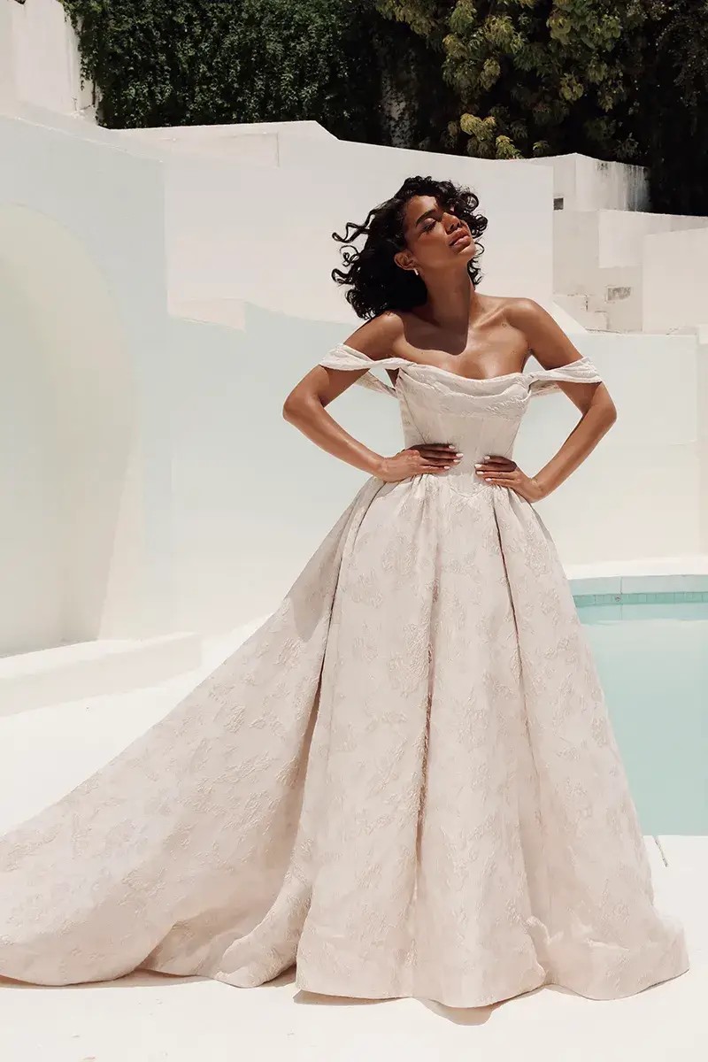 Martina Liana Trunk Show