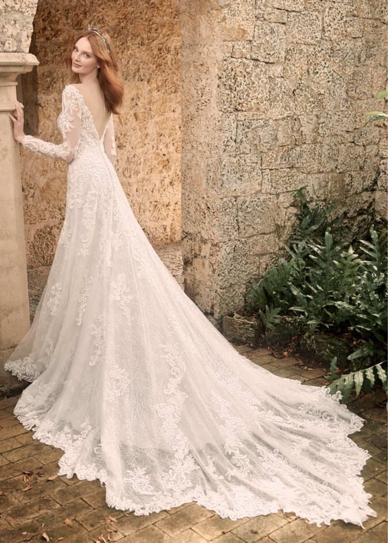 outdoor wedding dress