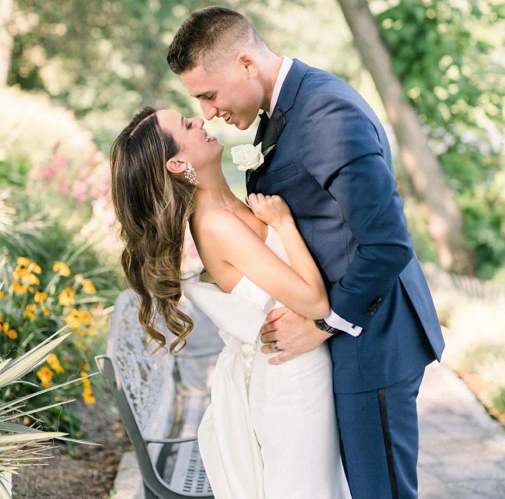 Bride in white Hayley Paige dress