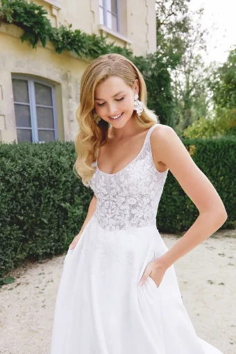 Justin Alexander Sincerity Style #44517 #2 Off White/Ivory/Latte thumbnail