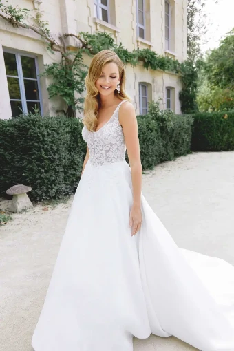 Justin Alexander Sincerity Style #44517 #0 default Off White/Ivory/Latte thumbnail