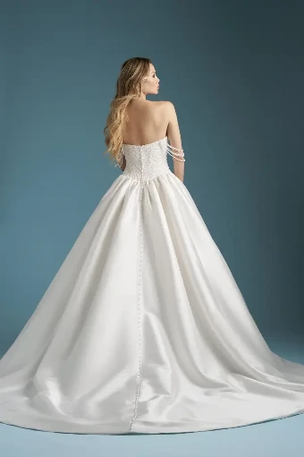 Allure Style #A1369 #2 Ivory/Pearl thumbnail