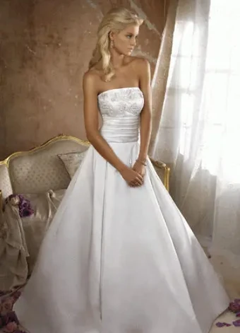 Alvina Valenta Style #9616 #0 default Eggshell thumbnail