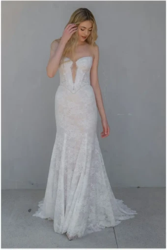 Locket Style #CLAIREMODEST #3 thumbnail