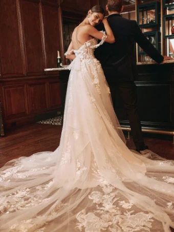 Maggie Sottero Style #WICKLOW #6 thumbnail