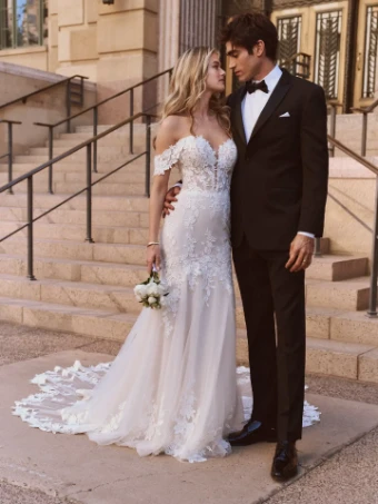 Maggie Sottero Style #SASKIA #8 thumbnail