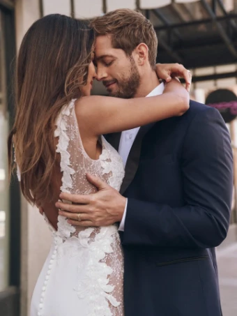 Maggie Sottero Style #NAVI #8 default thumbnail