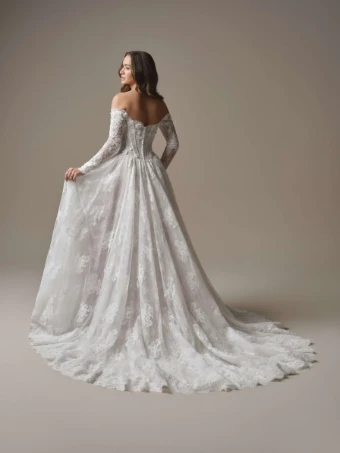 Maggie Sottero Style #KITARO SLEEVELESS #6 thumbnail